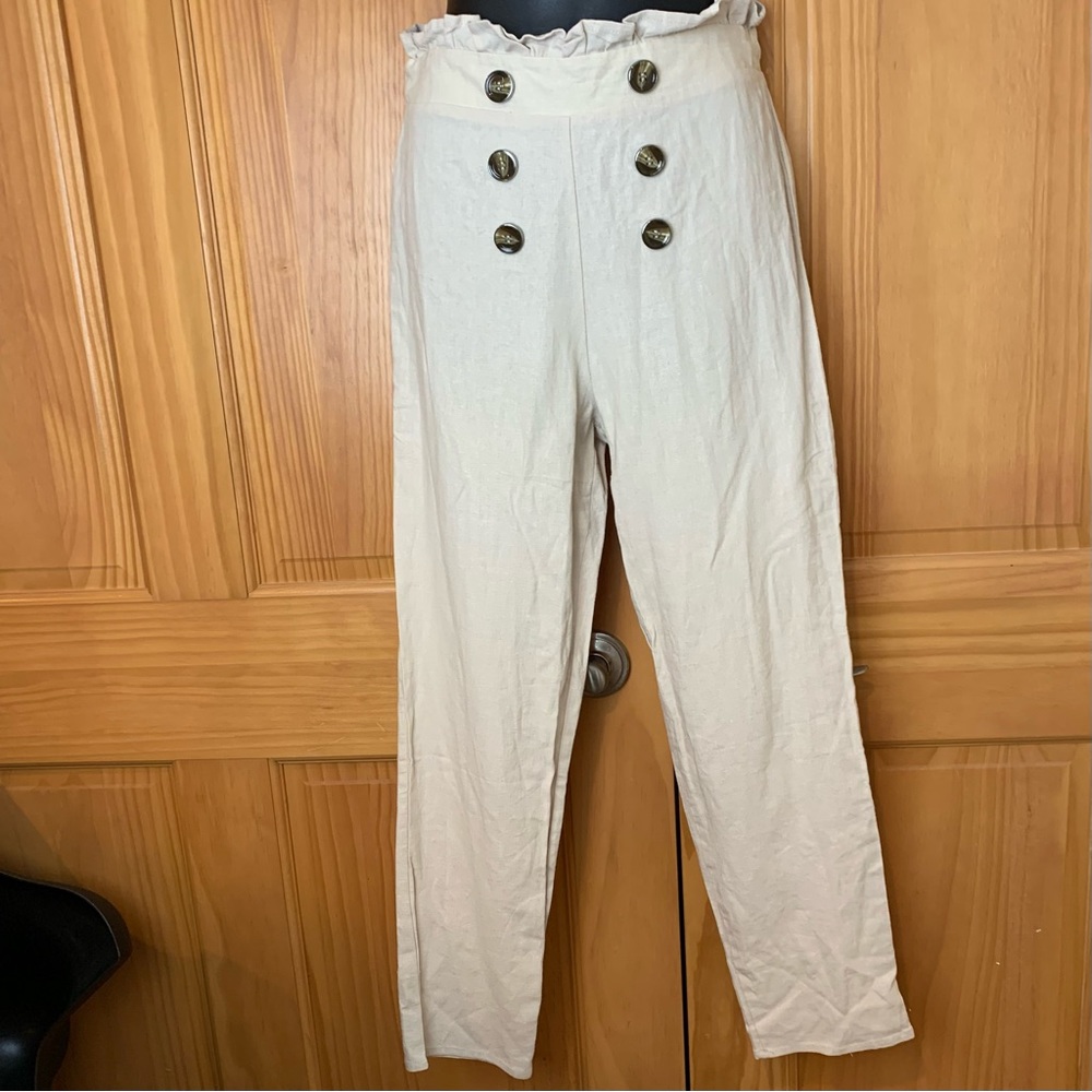 Heart & Hips paper bag waist tan pants, size small - Picture 5 of 8